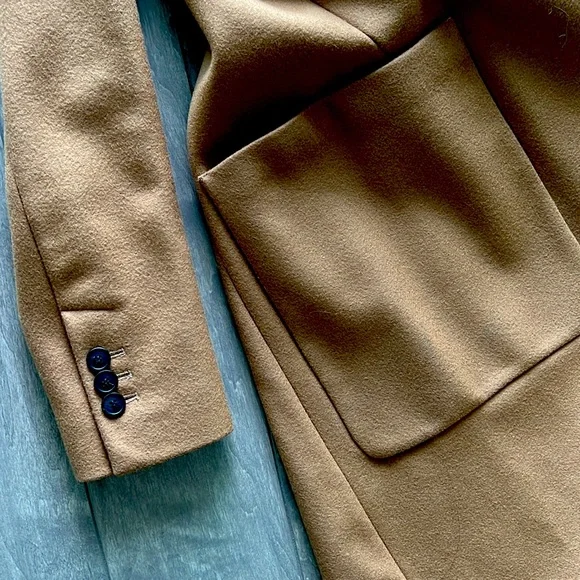 Zara Coat - Picture 3 of 3